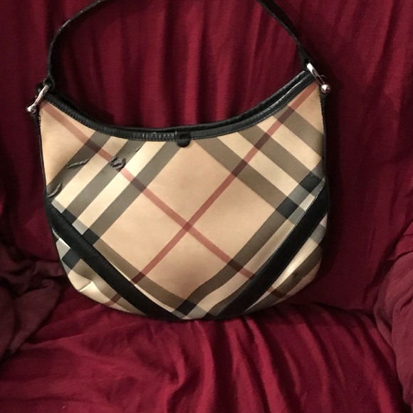 Authentic Burberry Handbag open to offers - Picture 2 of 3